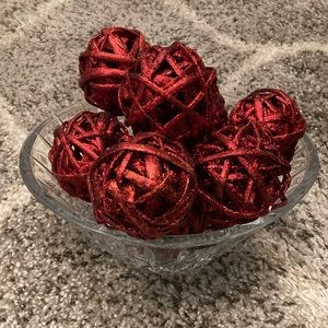 Crystal bowl and red accent balls